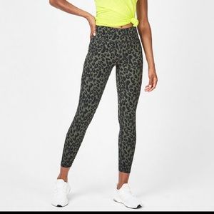 Sweaty Betty | Pants u0026 Jumpsuits | Sweaty Betty Zero Gravity 78 Length Olive  Leopard Print Leggings Size Large | Poshmark